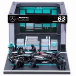 000000000075340614-UN-10