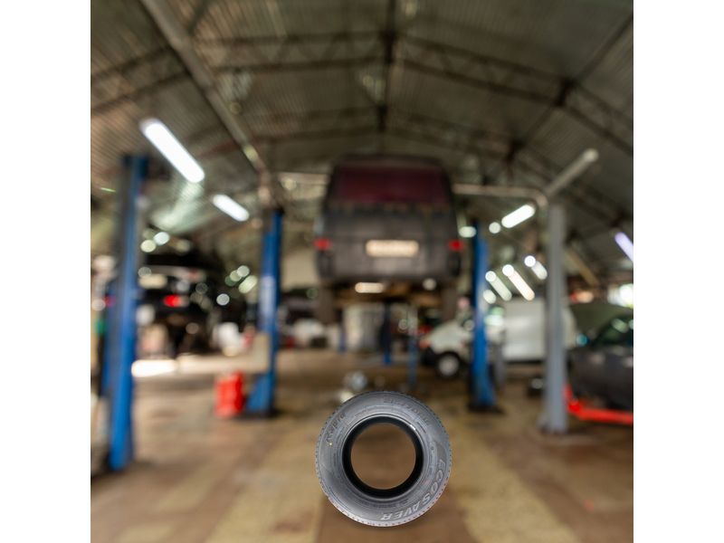 000000000075398179-UN-04