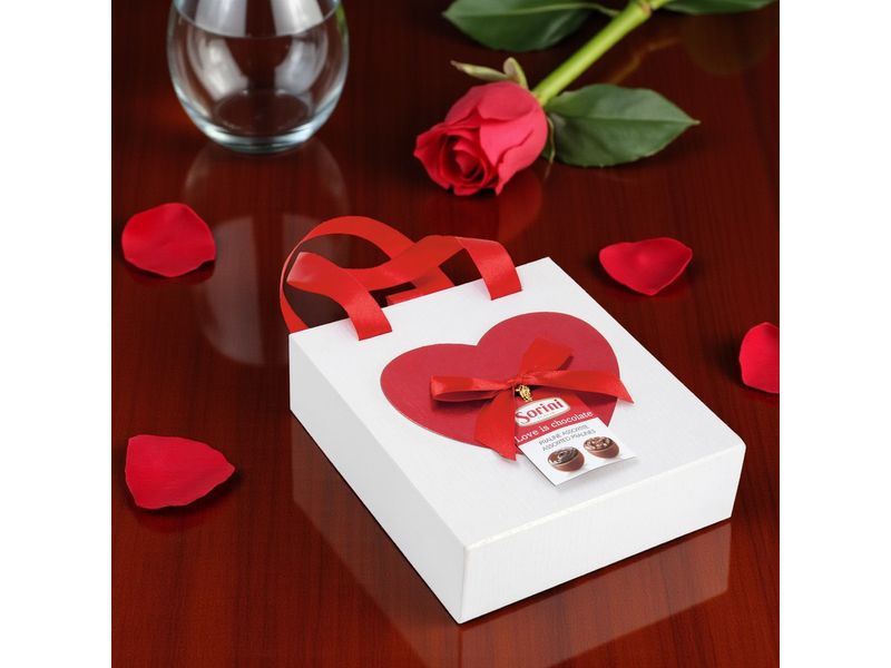 000000000075223768-UN-04