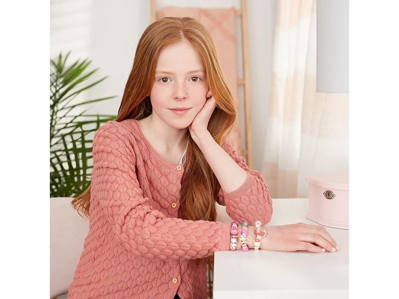 000000000075203654-UN-06