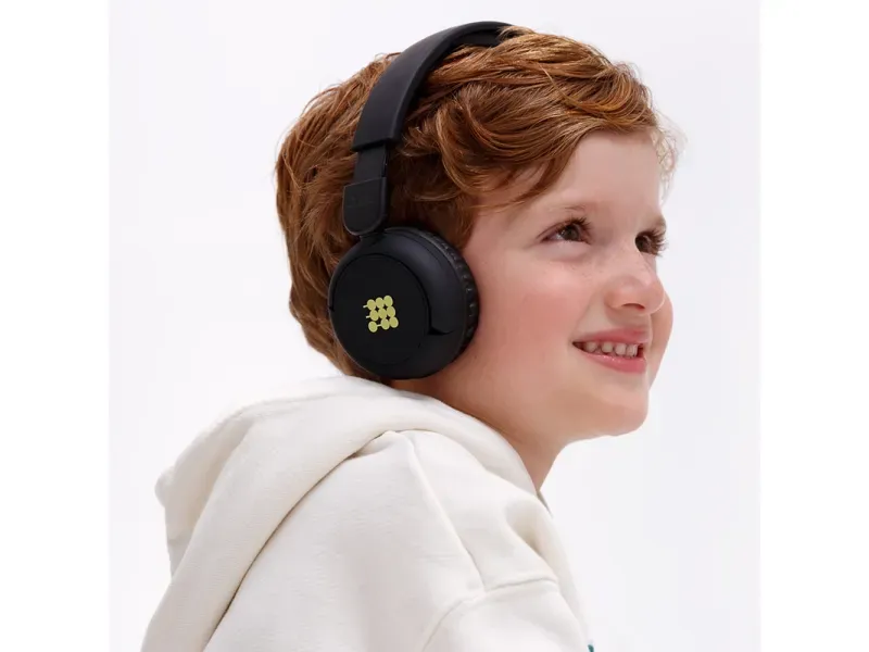 000000000075306403-UN-03