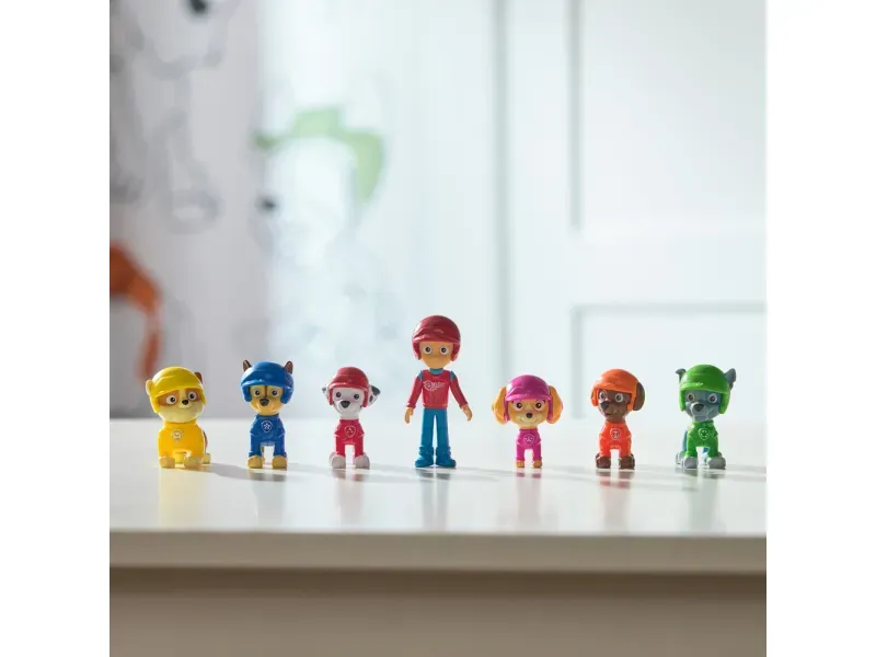 000000000075317982-UN-04