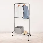 000000000075300679-UN-04