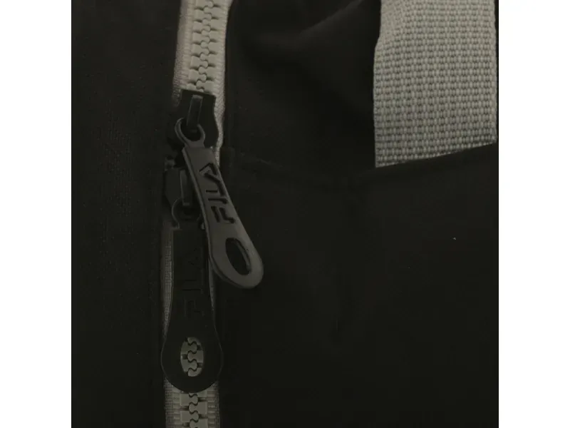 000000000075356143-UN-05