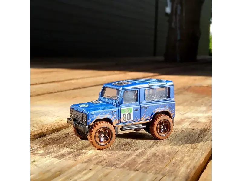 000000000075292713-UN-14