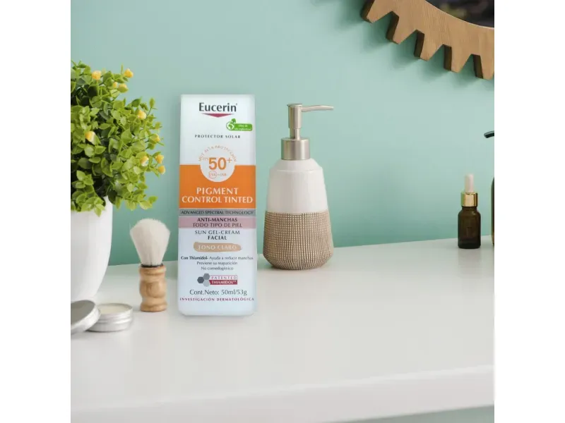 000000000070190393-UN-06