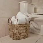 000000000075376726-UN-04