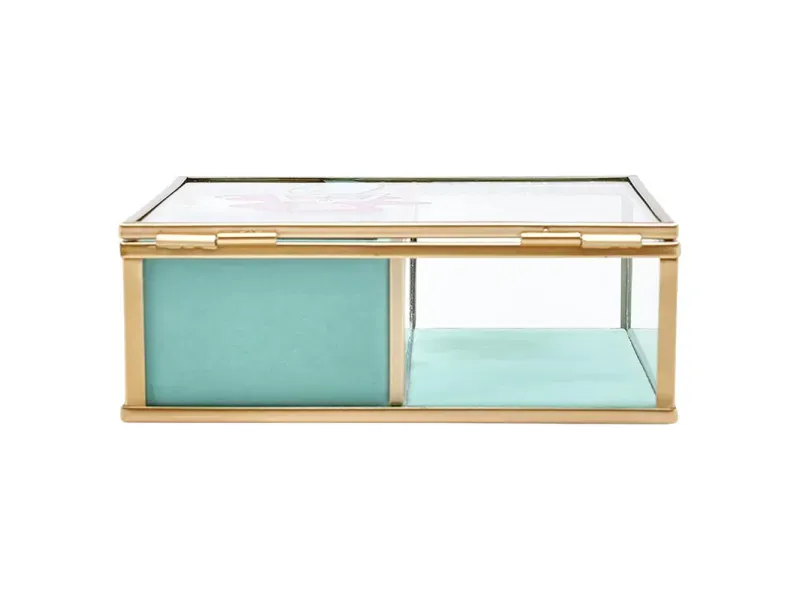 000000000075303730-UN-04