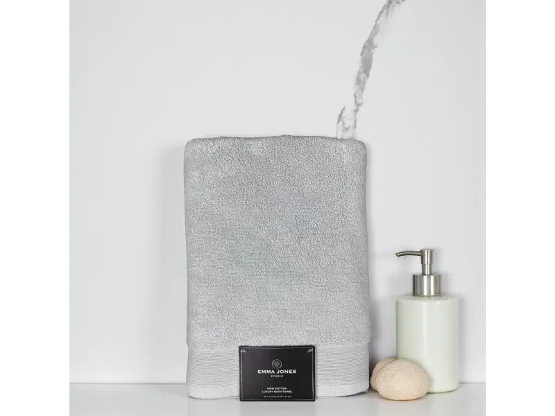 000000000075372567-UN-04