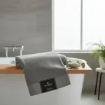 000000000075372570-UN-02