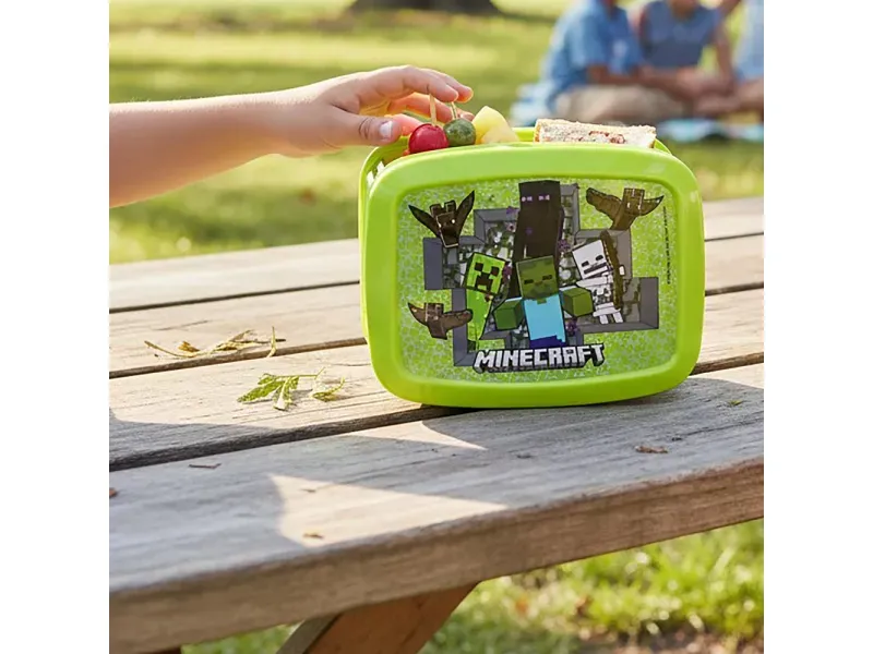 000000000075316582-UN-05