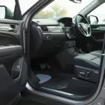 000000000070065209-UN-04