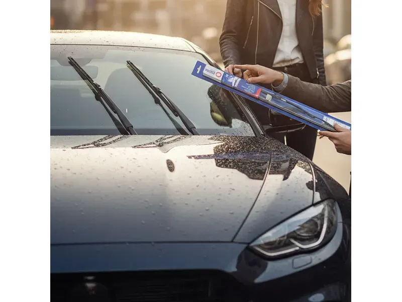 000000000070327840-UN-03