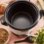 000000000070463494-UN-03