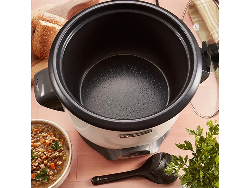 000000000070463494-UN-03