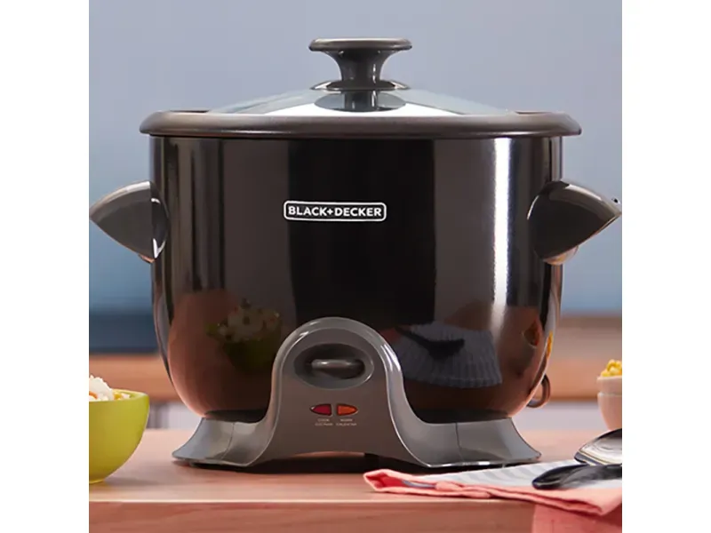 000000000070454446-UN-03