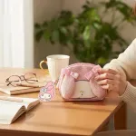 000000000075384686-UN-04