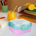 000000000075380916-UN-11