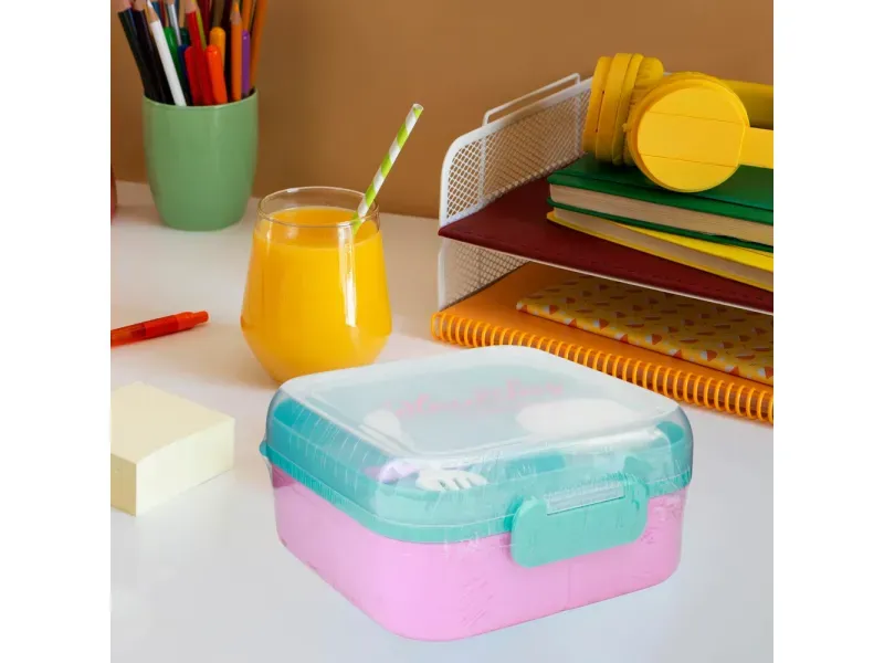 000000000075380916-UN-11