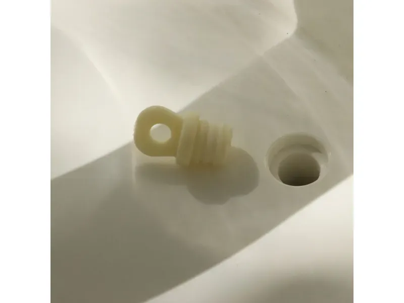 000000000075400415-UN-03