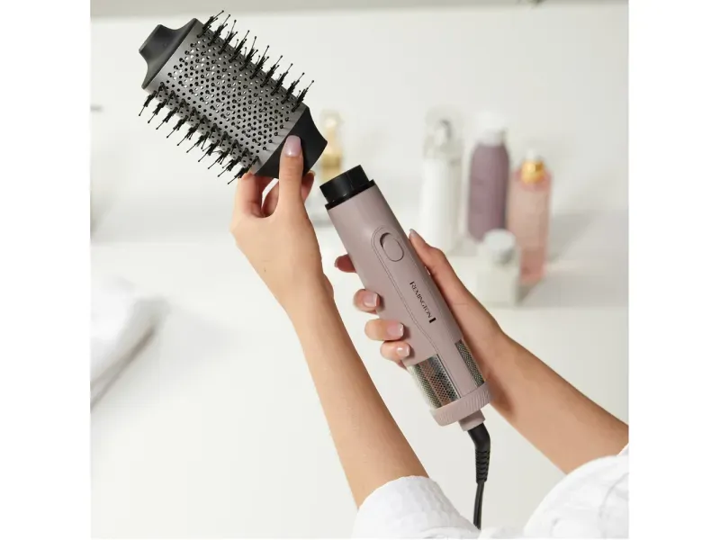 000000000070680364-UN-07