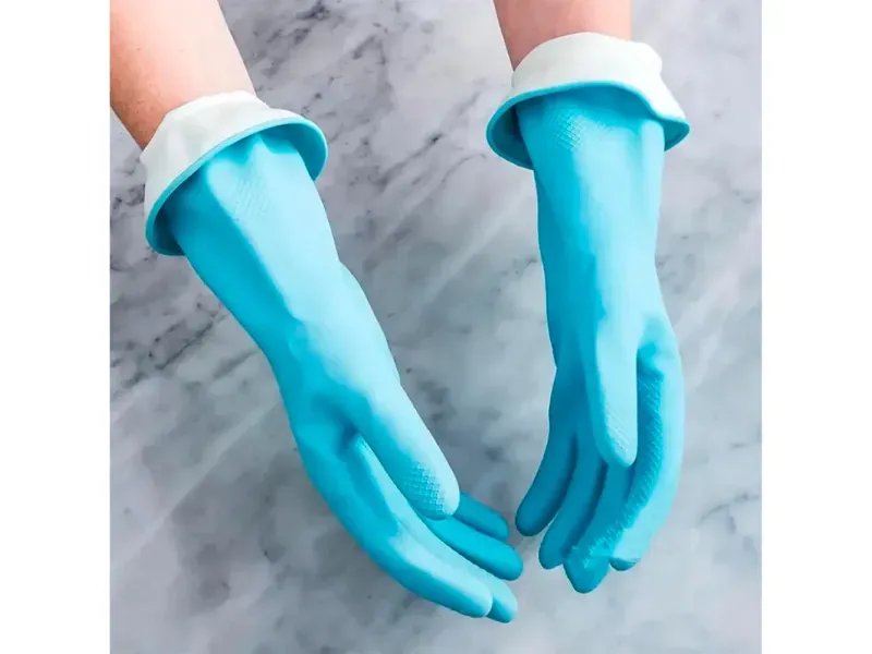 000000000075243403-UN-03