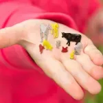 000000000070301650-UN-04