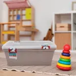 000000000075043672-UN-05