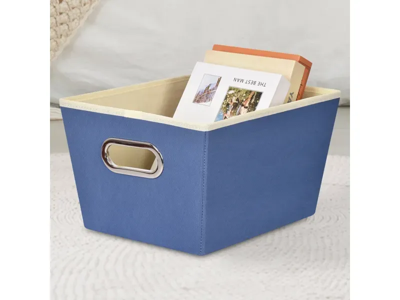 000000000075380420-UN-06