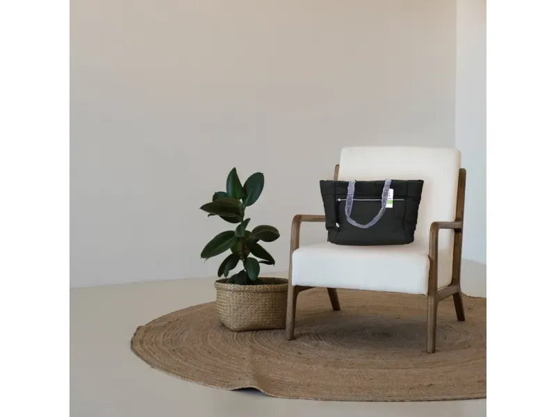 000000000075347223-UN-03