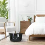 000000000075347223-UN-04