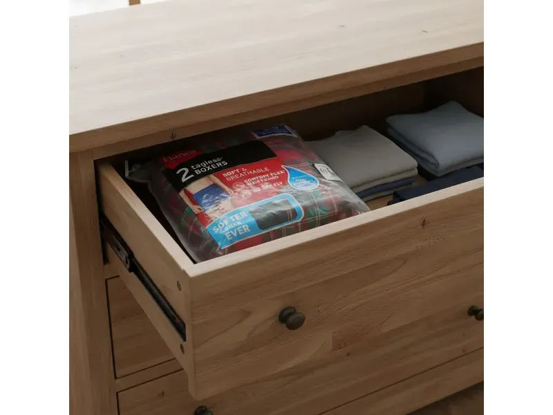 000000000075253460-UN-04