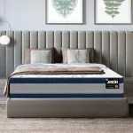 000000000070610306-UN-04