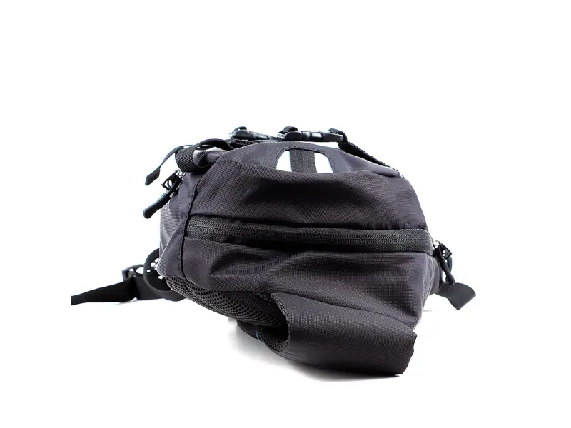 000000000070256158-UN-08