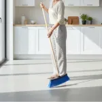 000000000070290402-UN-03