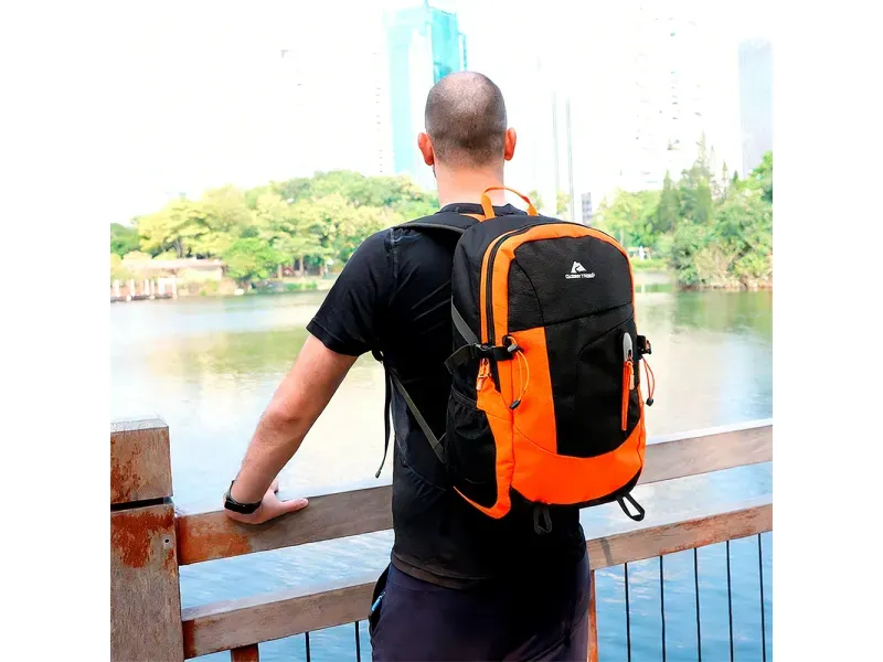 000000000070255282-UN-04