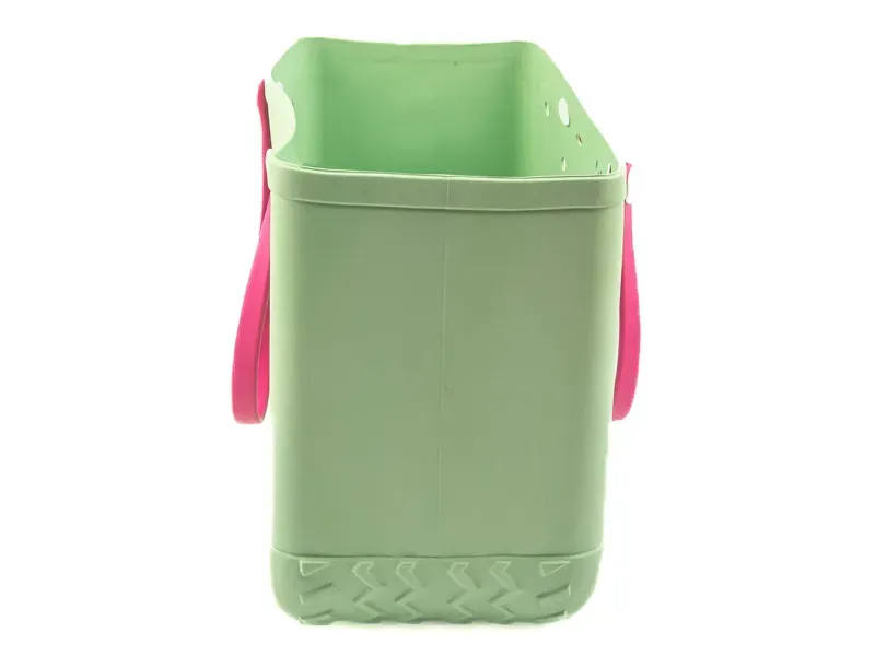 000000000075412757-UN-05