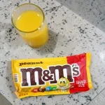 000000000070596383-UN-04