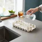 000000000075408605-UN-06