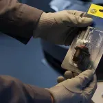 000000000070051504-UN-04