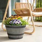 000000000075417864-UN-04