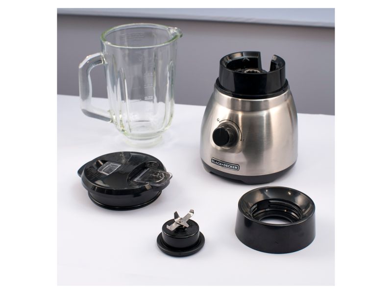 Liuadora-Tricuadora-Black-Decker-de-750-Watts-con-4-Cuchillas-y-Jarra-de-Vidrio-BL1650S-6-39549