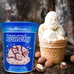 Helado-Marca-Dos-Pinos-Krunchy-Con-Trozos-De-Cono-Man-Y-Cobertura-De-Chocolate-500g-7-33657