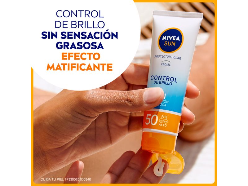 Protector-Solar-Facial-Marca-Nivea-Sun-Control-De-Brillo-Fps-50-50ml-4-81494