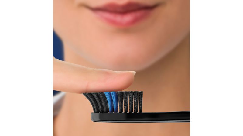 Comprar Cepillo Dental Oral-B Indicator Black Charcoal Suave