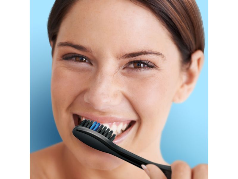 Cepillo-Dental-Marca-Oral-B-Indicator-Black-Charcoal-Suave-3Uds-7-84589