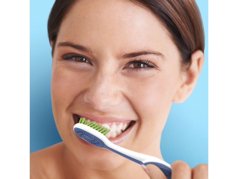 Cepillos-Dentales-Extra-Suave-Oral-B-Sensitive-Enc-as-Detox-3-Unidades-7-55821