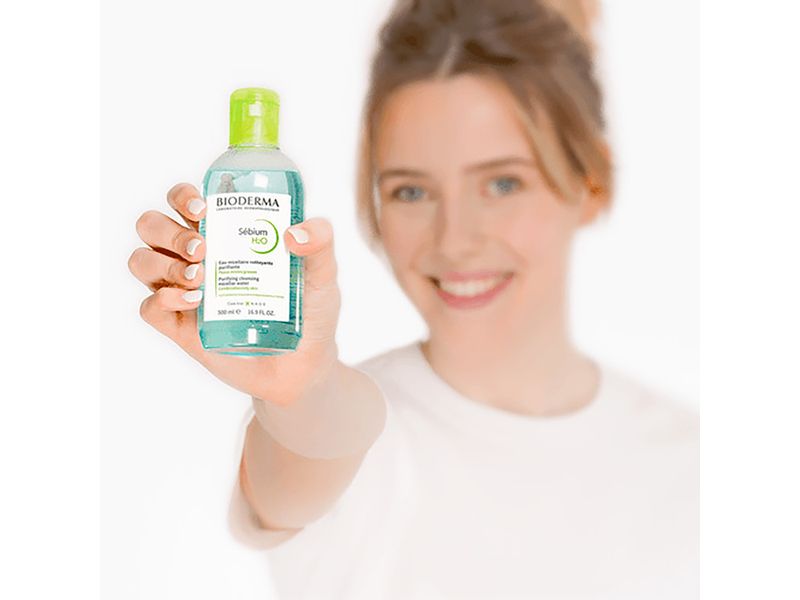 Agua-Micelar-Para-Controlar-Grasa-Rostro-4-84772