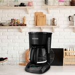 Cafetera-Black-Decker-negra-digital-12-tazas-4-39534