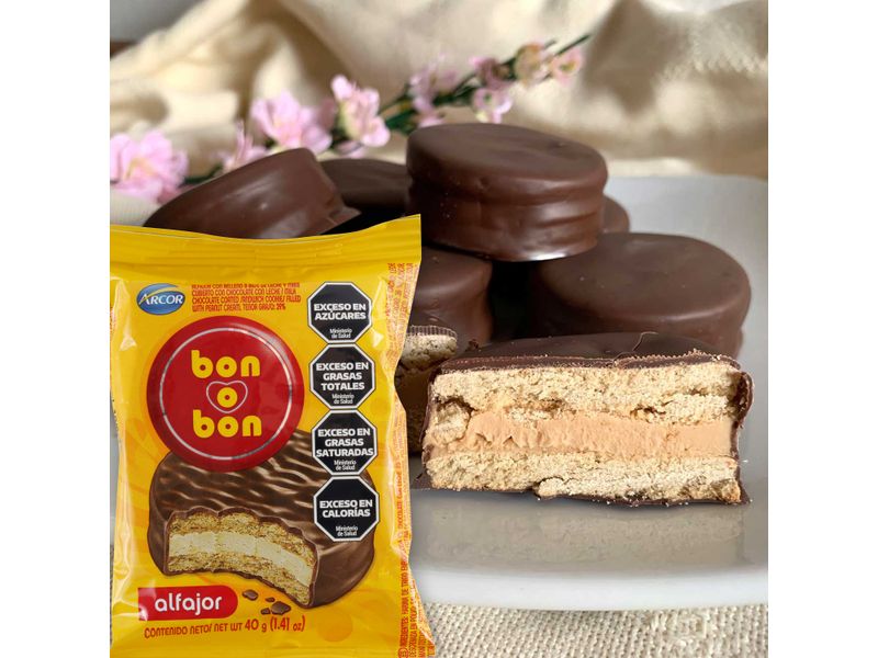 Alfajor-Arcor-Bon-O-Bon-Leche-40-gr-5-93445